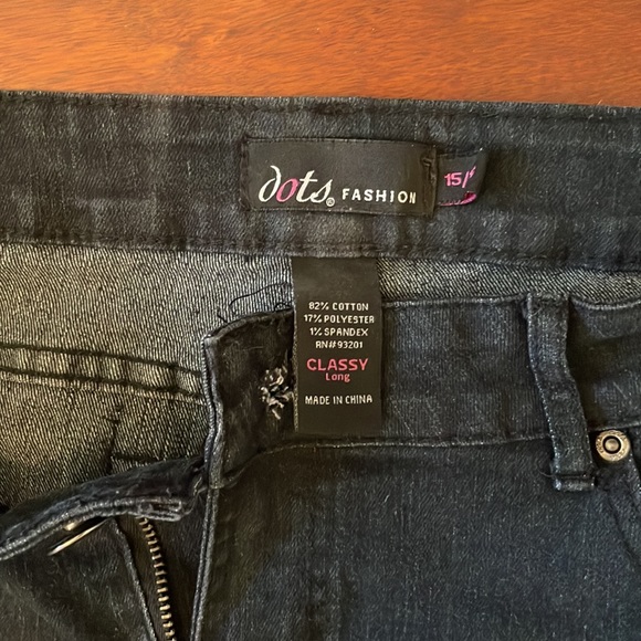 Black jeans - Picture 2 of 4